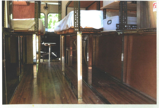 1992 Isuzu NPR Box Truck - photo 11