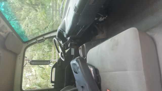 1992 Isuzu NPR - photo 4
