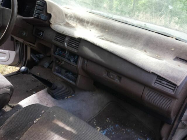 1992 Isuzu Other - photo 10
