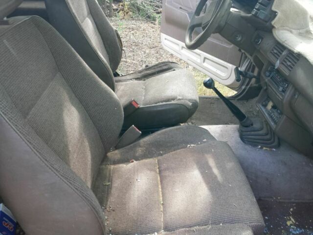 1992 Isuzu Other - photo 9