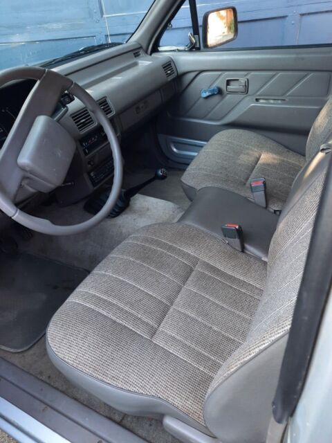 1992 Isuzu PUP - photo 9