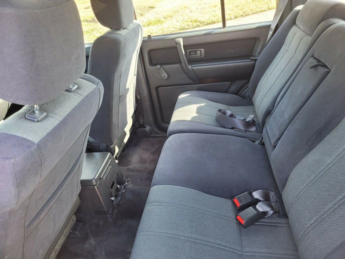 1992 Isuzu Trooper S - photo 6