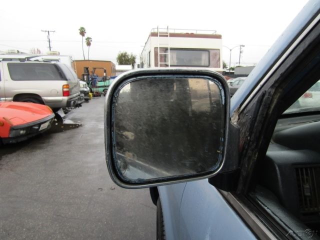 1992 Isuzu Trooper S 3.2L - photo 7