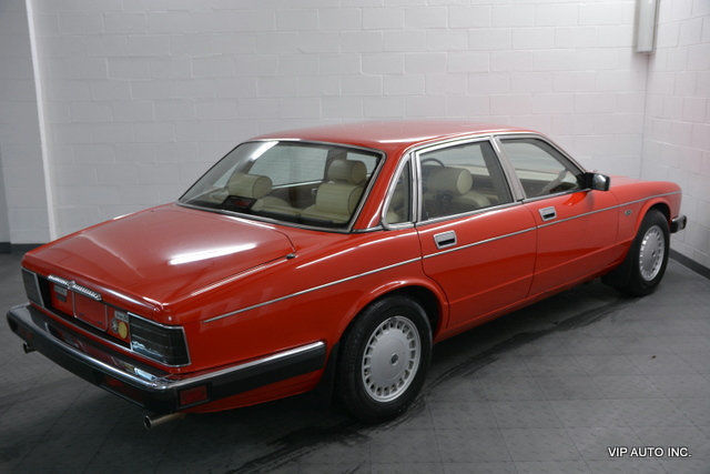 1992 Jaguar XJ 4dr Sedan Vanden Plas - photo 12