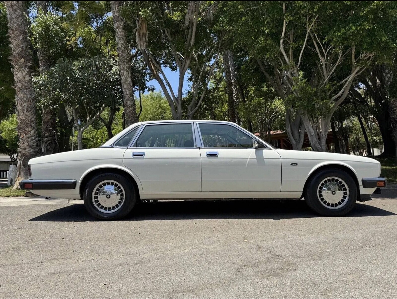 1992 Jaguar XJ6 SOVEREIGN - photo 5