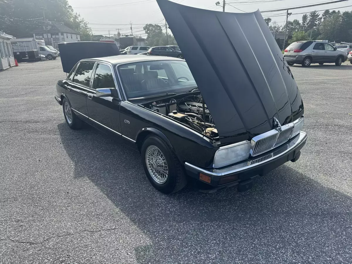 1992 Jaguar XJ6 Sedan Black SOVEREIGN 1992 Jaguar XJ6 SOVEREIGN