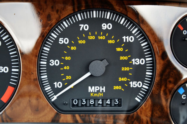 1992 Jaguar XJS XJS V-12 CONVERTIBLE - photo 10