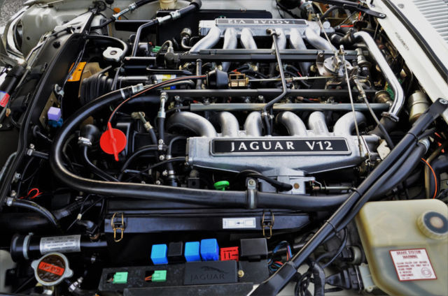 1992 Jaguar XJS XJS V-12 CONVERTIBLE - photo 4