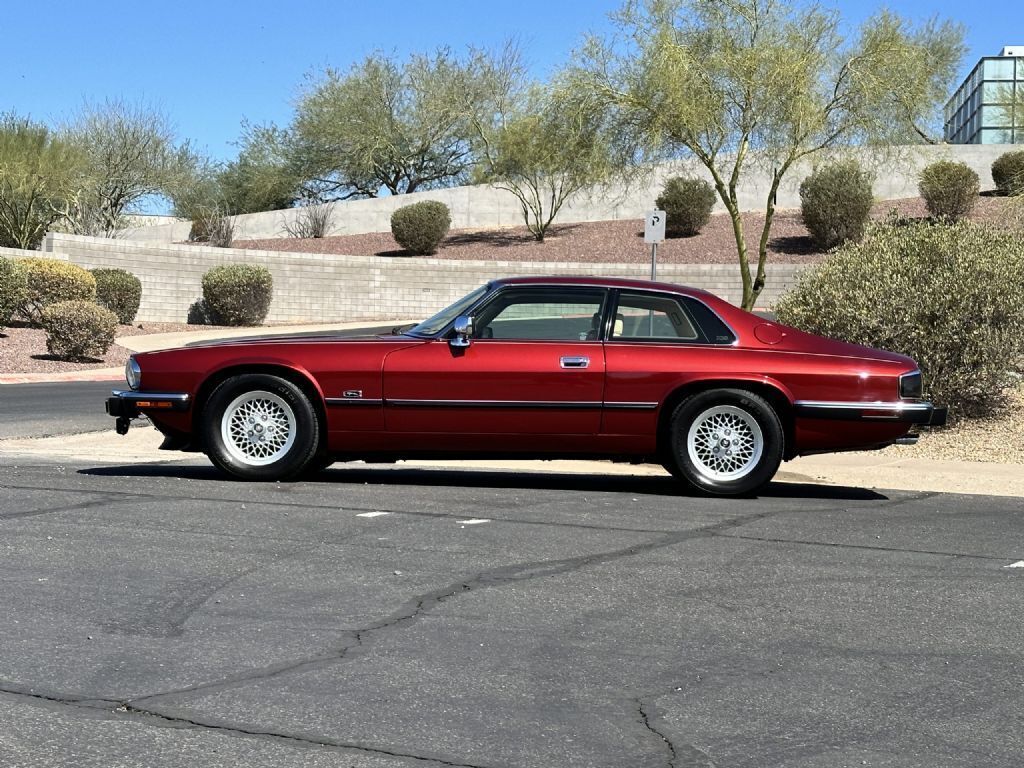 1992 Jaguar XJS V12 Coupe - photo 3