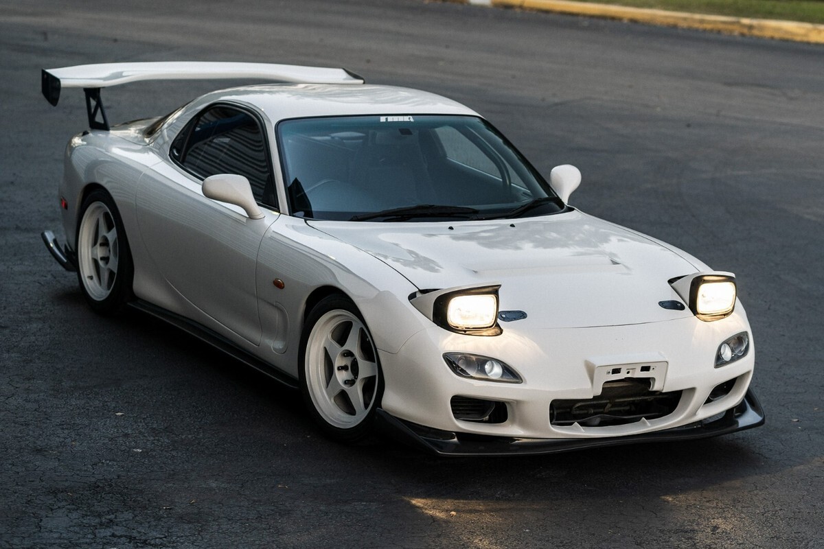 1993 Mazda RX-7 Efini - photo 2