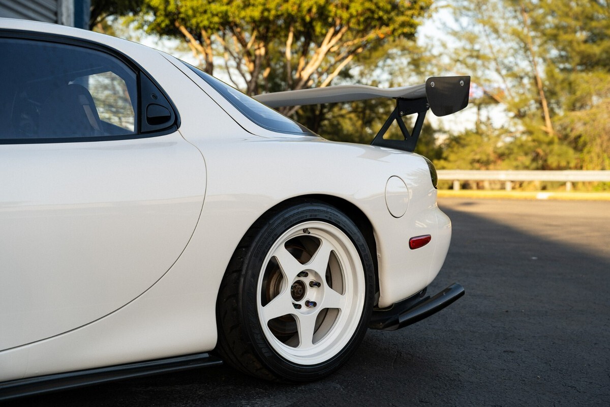 1993 Mazda RX-7 Efini - photo 7
