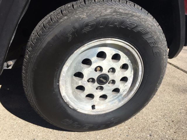 1992 Jeep Cherokee 2 Door Sport - photo 5