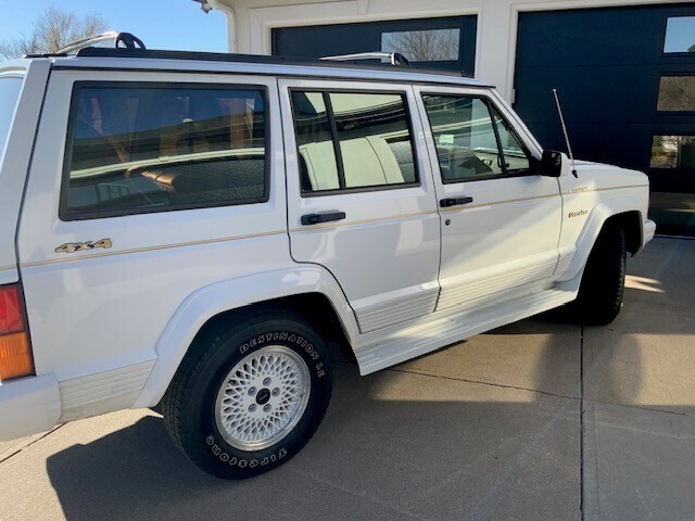 1992 Jeep Cherokee - photo 3