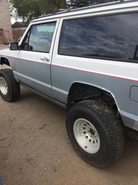 1992 Jeep Cherokee Laredo - photo 8