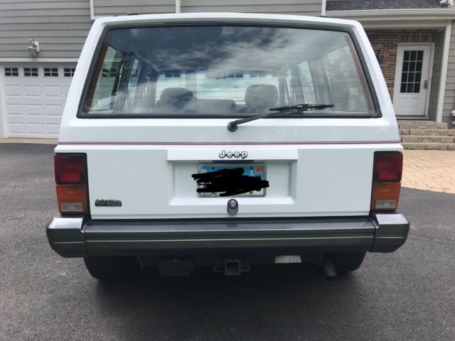 1992 Jeep Cherokee Laredo - photo 3