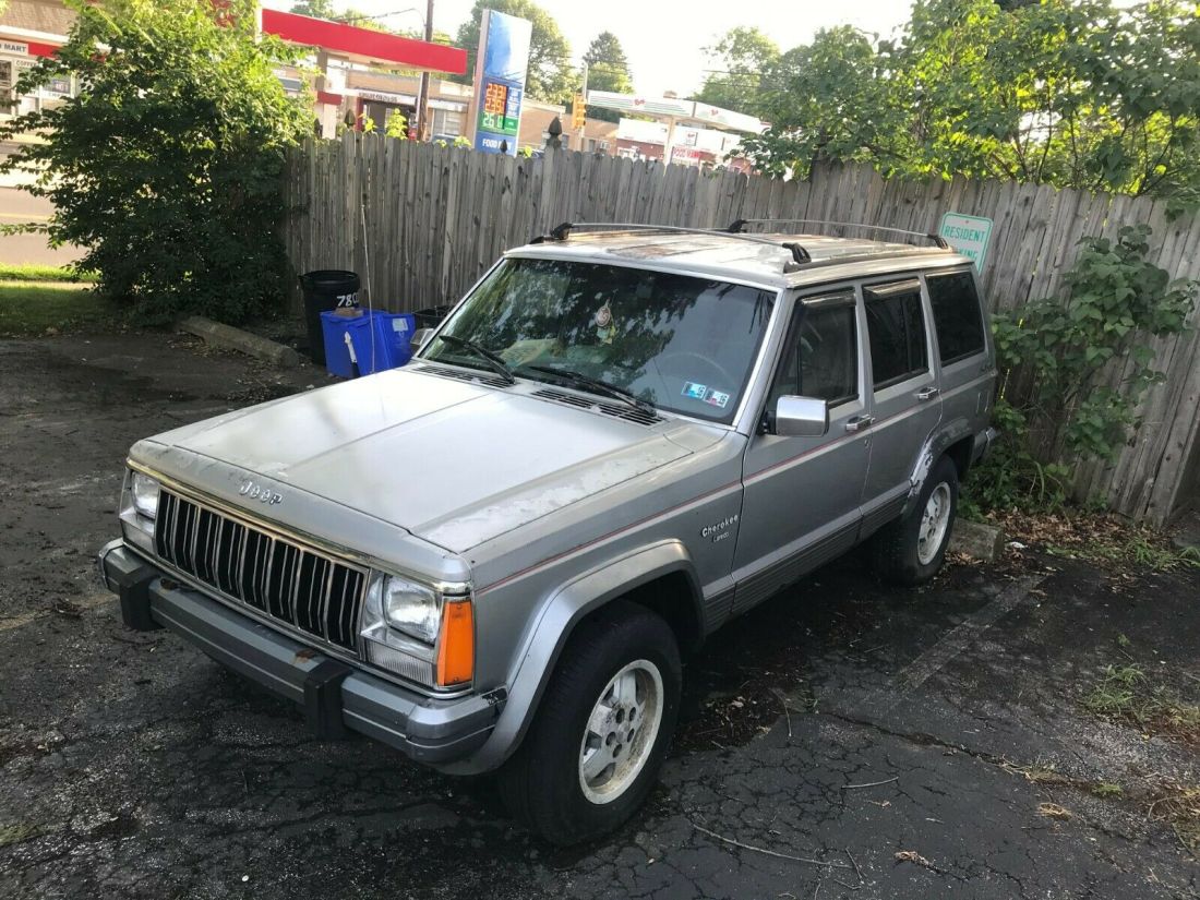 1992 Jeep Cherokee Laredo 4.0l (XJ)- NOT RUNNING - Project/Parts - SOLD AS-IS 1992 Jeep Cherokee