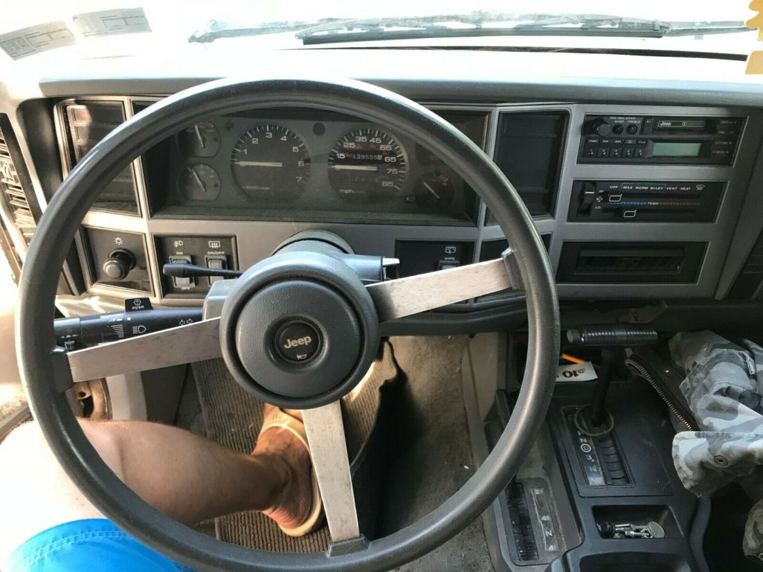 1992 Jeep Cherokee - photo 6