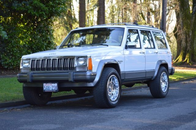 1992 Jeep Cherokee Laredo 4X4 4.0L Only 75,518 Miles! - photo 3
