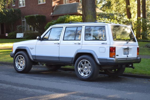 1992 Jeep Cherokee Laredo 4X4 4.0L Only 75,518 Miles! - photo 5