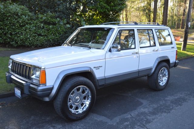 1992 Jeep Cherokee Laredo 4X4 4.0L Only 75,518 Miles! - photo 9
