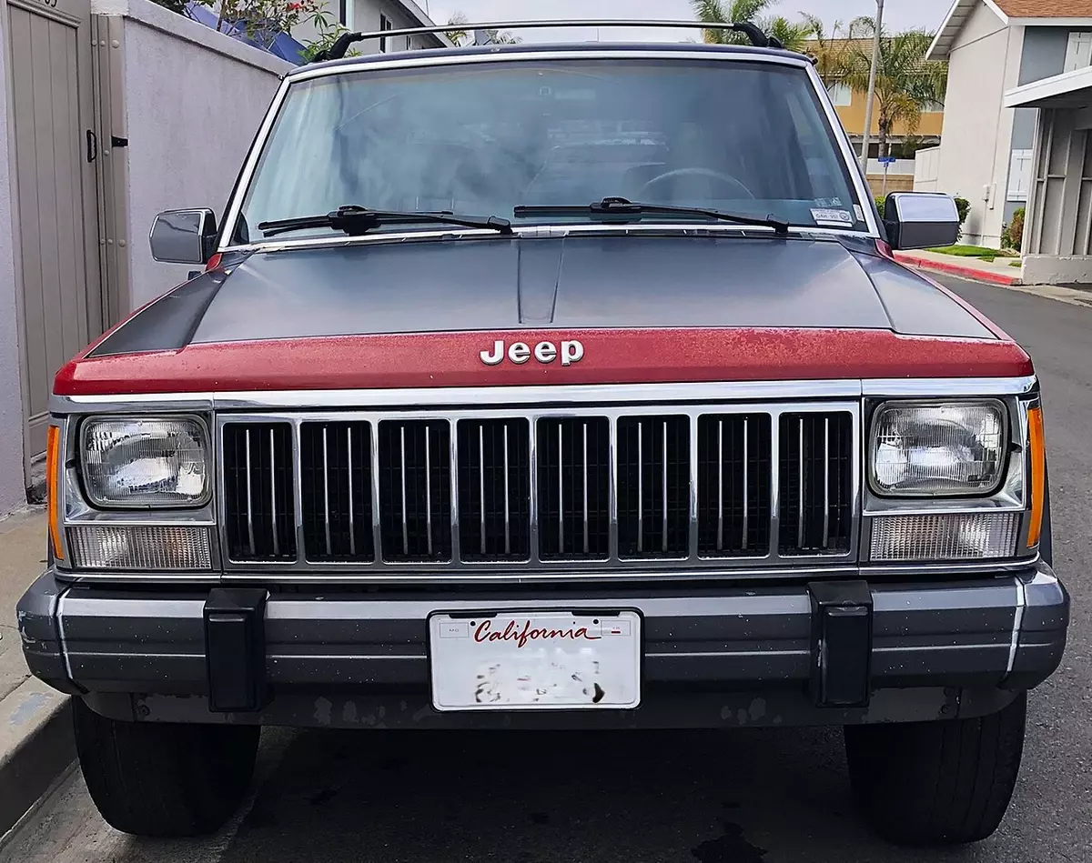 1992 Jeep Cherokee Laredo - Very Good Condition 1992 Jeep Cherokee LAREDO