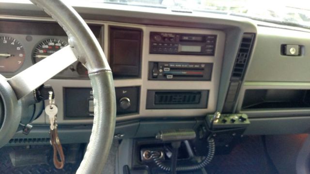 1992 Jeep Cherokee - photo 8