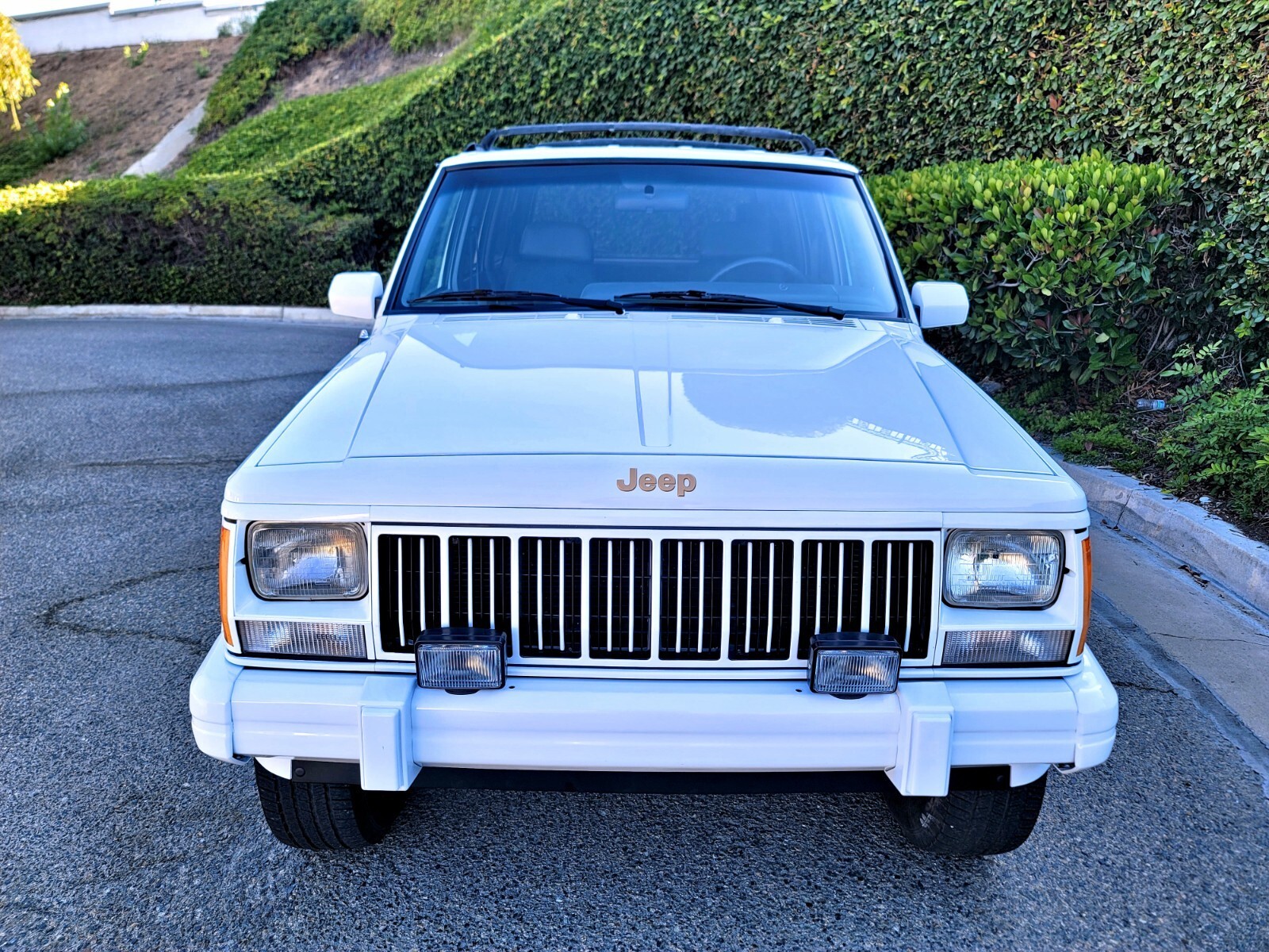1992 Jeep Cherokee Limited 4x4 - photo 2