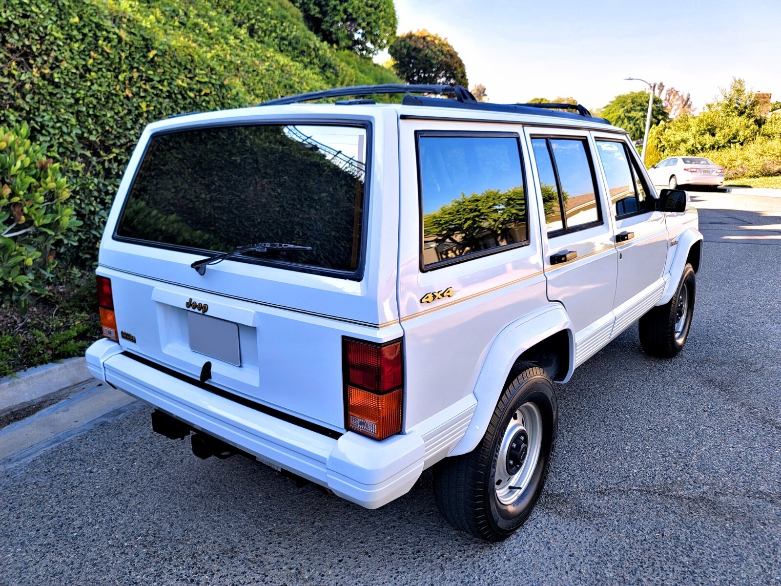 1992 Jeep Cherokee Limited 4x4 - photo 7
