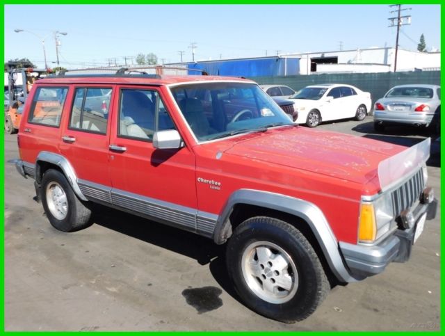 1992 Jeep Cherokee Used 4L I6 12V Automatic SUV NO RESERVE 1992 Jeep Cherokee Laredo Sport Utility 4-Door