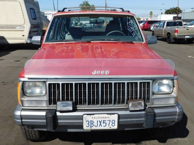 1992 Jeep Cherokee Laredo Sport Utility 4-Door - photo 2