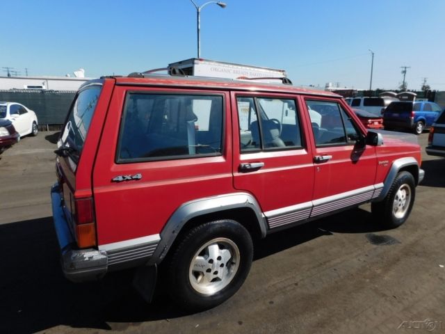 1992 Jeep Cherokee Laredo Sport Utility 4-Door - photo 4