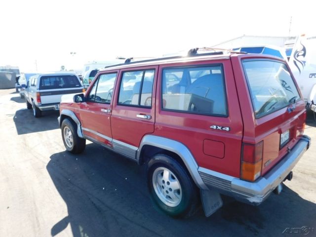 1992 Jeep Cherokee Laredo Sport Utility 4-Door - photo 6