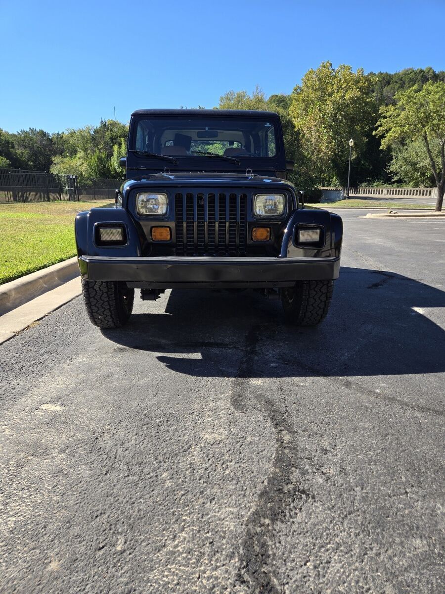 1992 Jeep Renegade wrangler YJ - photo 3