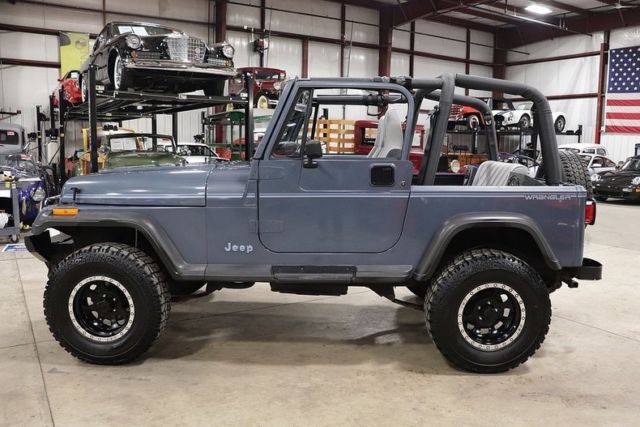 1992 Jeep Wrangler -- - photo 2