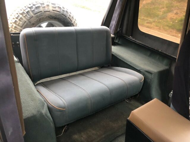 1992 Jeep Wrangler Sahara Edition - photo 10