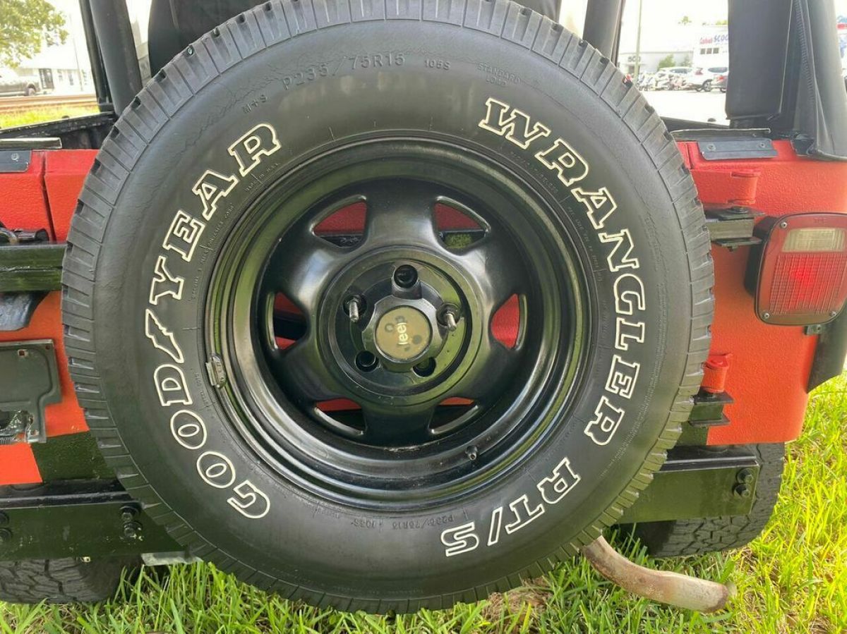 1992 Jeep Wrangler Wrangler - photo 12
