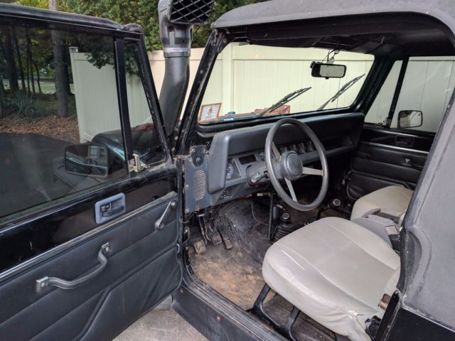 1992 Jeep Wrangler - photo 2