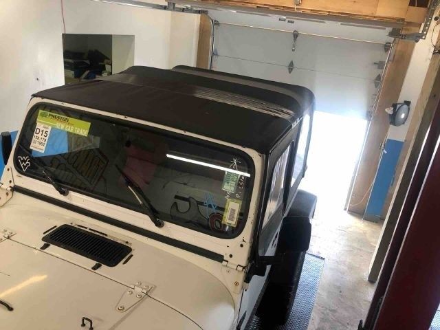 1992 Jeep Wrangler Sport Utility 2D - photo 5