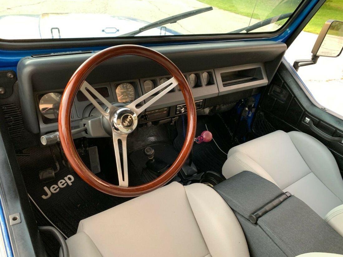 1992 Jeep Wrangler Islander - photo 3