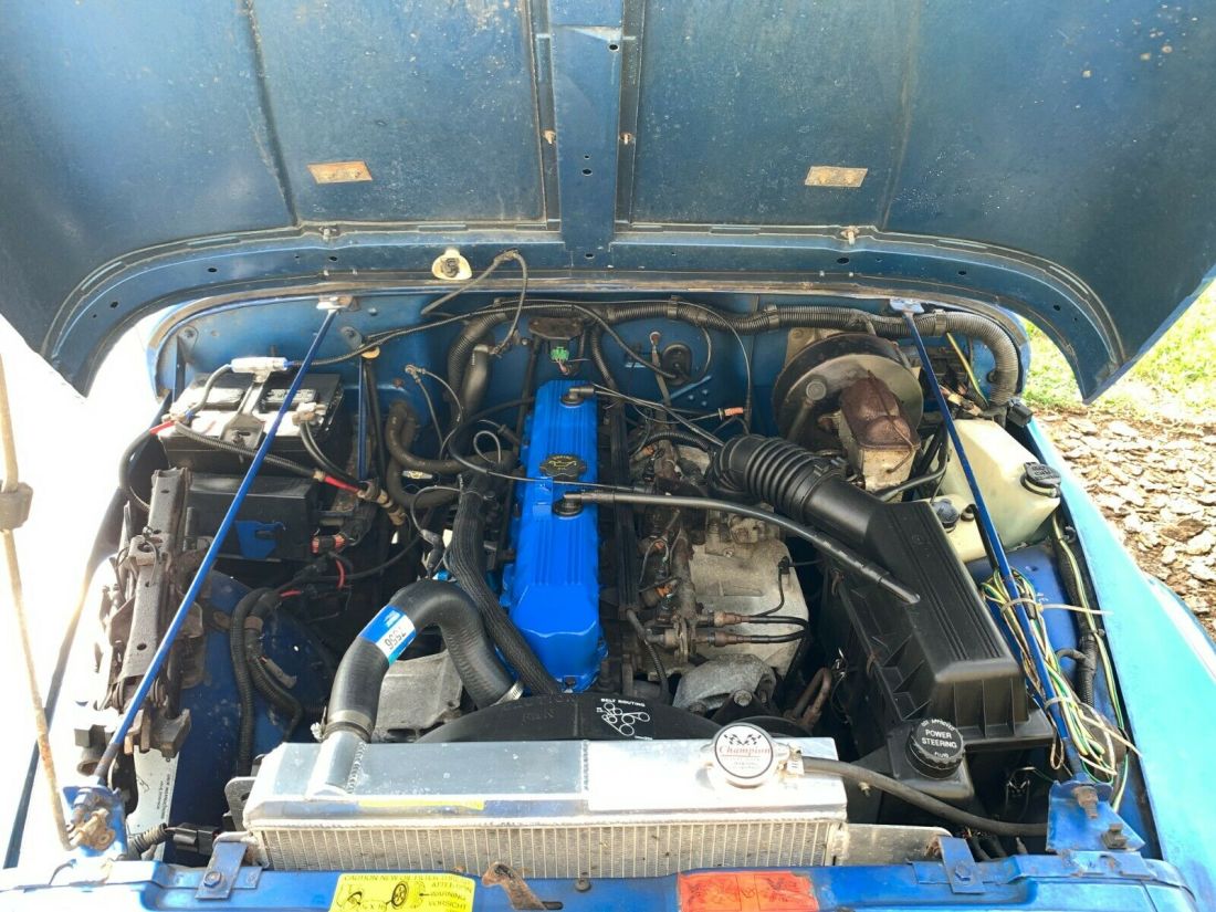 1992 Jeep Wrangler Islander - photo 4