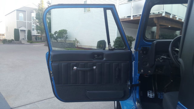 1992 Jeep Wrangler RENEGADE 4X4 - photo 12