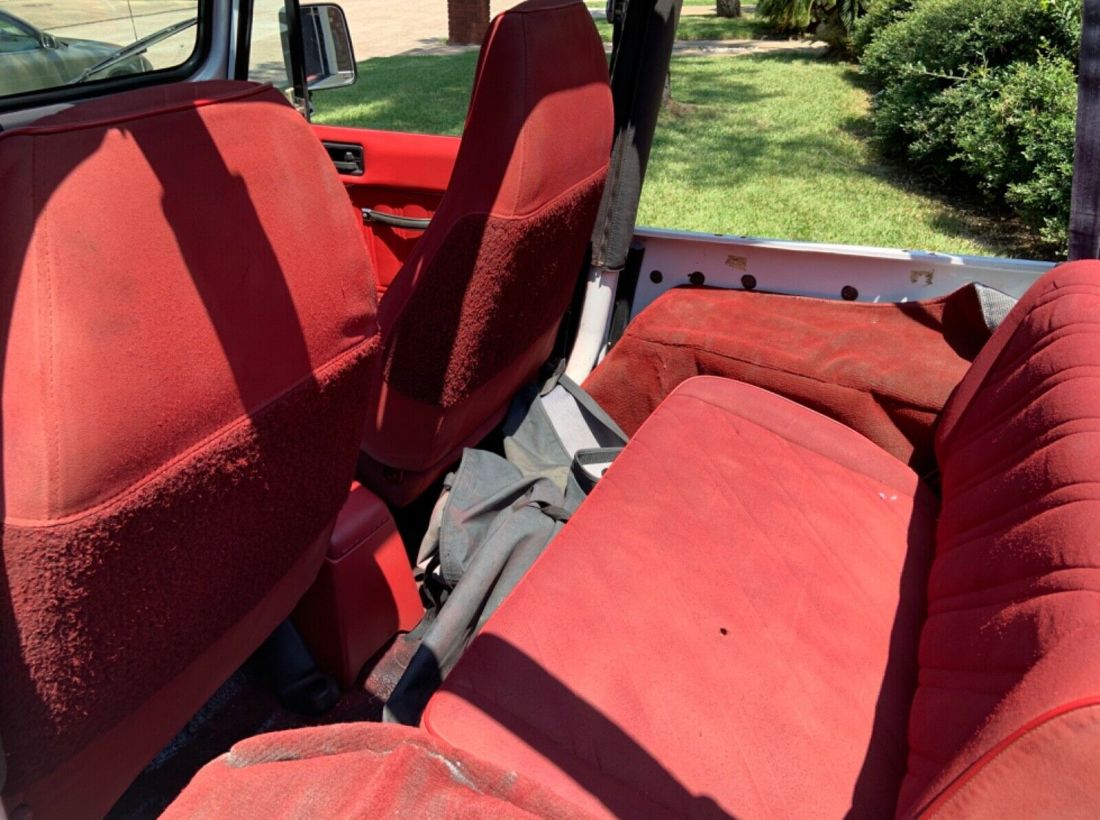 1992 Jeep Wrangler RENEGADE - photo 6