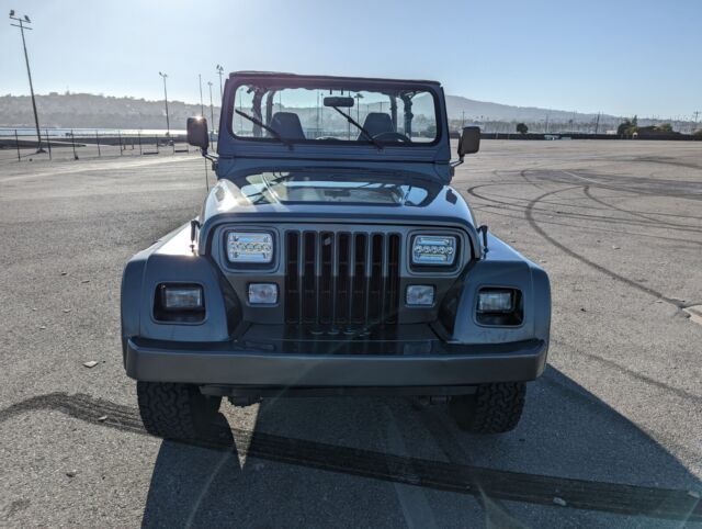 1992 Jeep Wrangler - photo 3