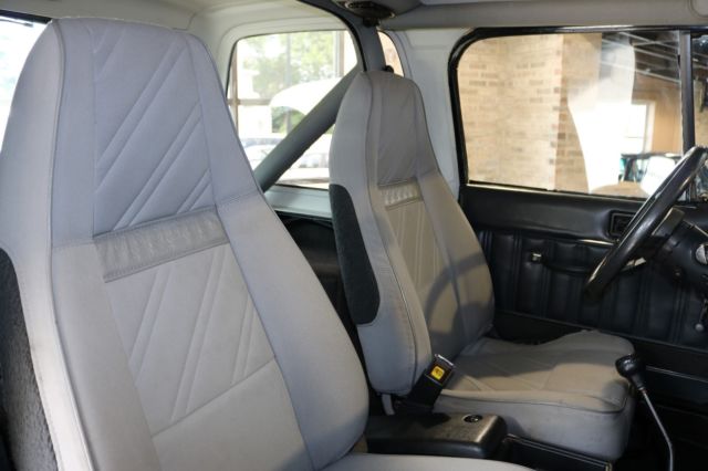 1992 Jeep Wrangler Renegade - photo 9