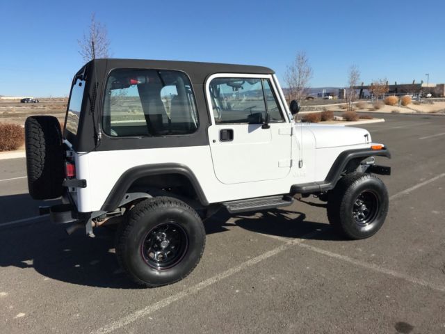1992 Jeep Wrangler - photo 11