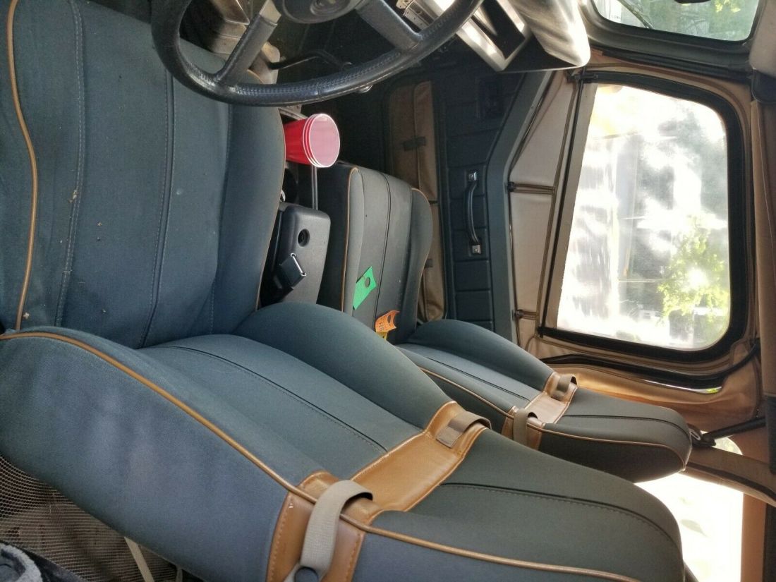 1992 Jeep Wrangler - photo 2