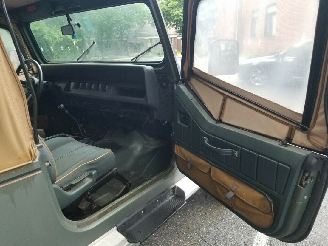 1992 Jeep Wrangler - photo 8