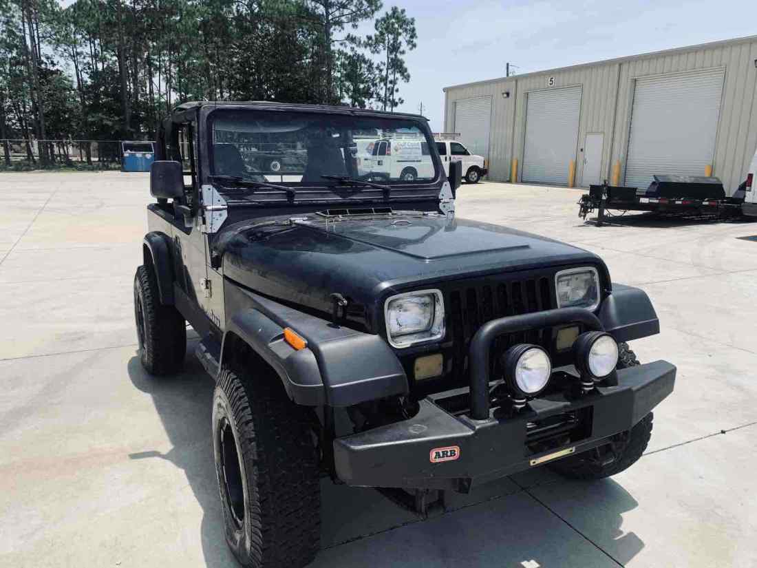 1992 Jeep Wrangler S - photo 13