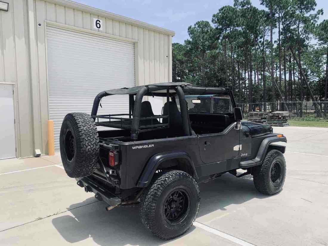 1992 Jeep Wrangler S - photo 5