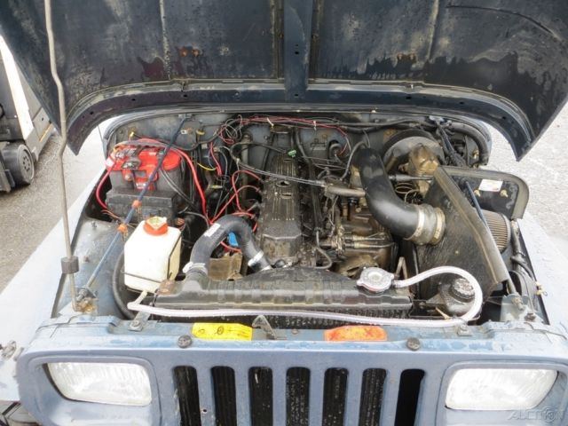 1992 Jeep Wrangler Base Sport Utility 2-Door - photo 8
